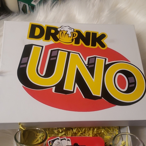 Drunken Uno Game - Picture 4 of 4